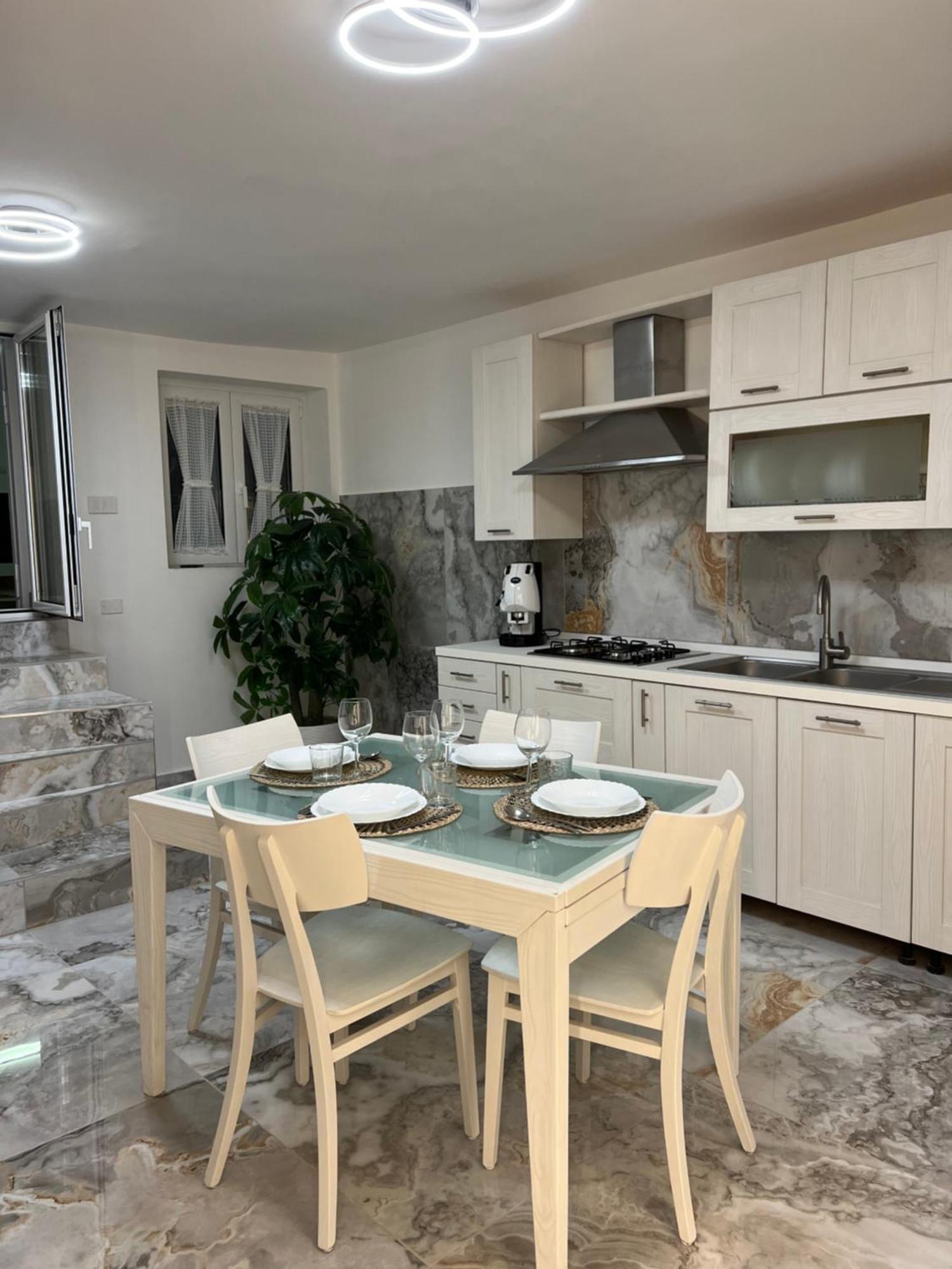 Che Casa Lejlighed Napoli Eksteriør billede