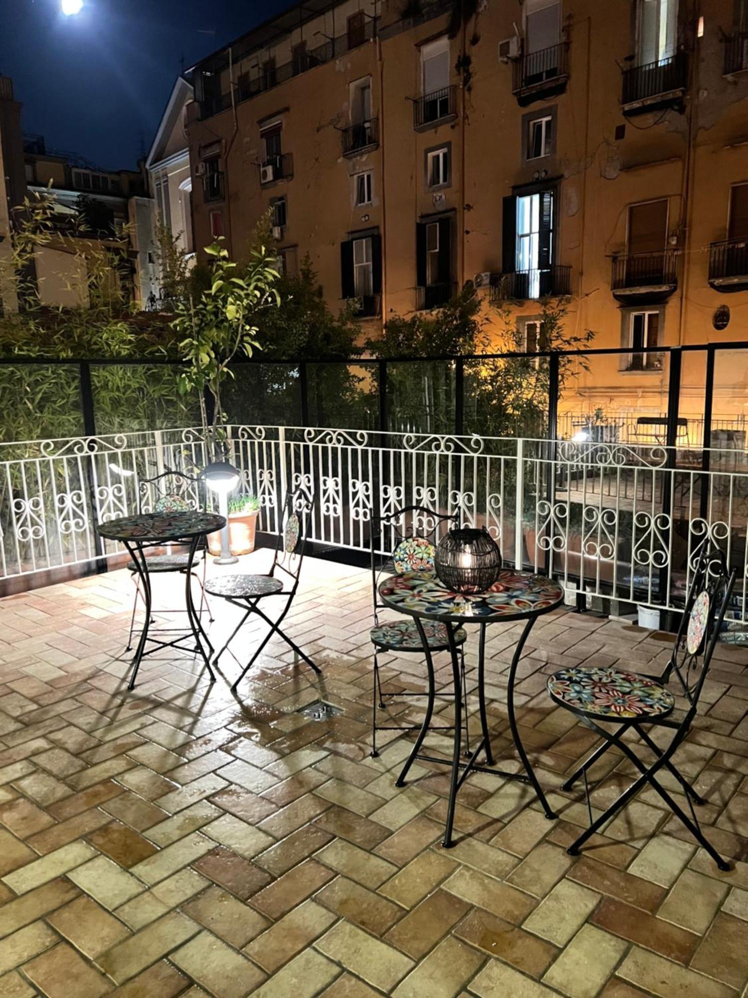 Che Casa Lejlighed Napoli Eksteriør billede